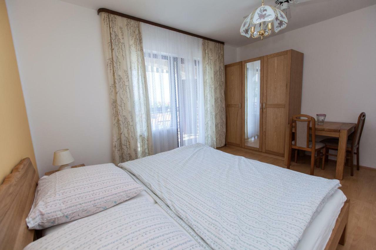 Villa Lesic Dramalj Kültér fotó